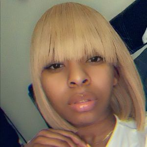 Meet your Posher, Kennethia